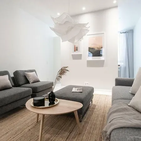 Apartment Roost Malminrinne Helsinki